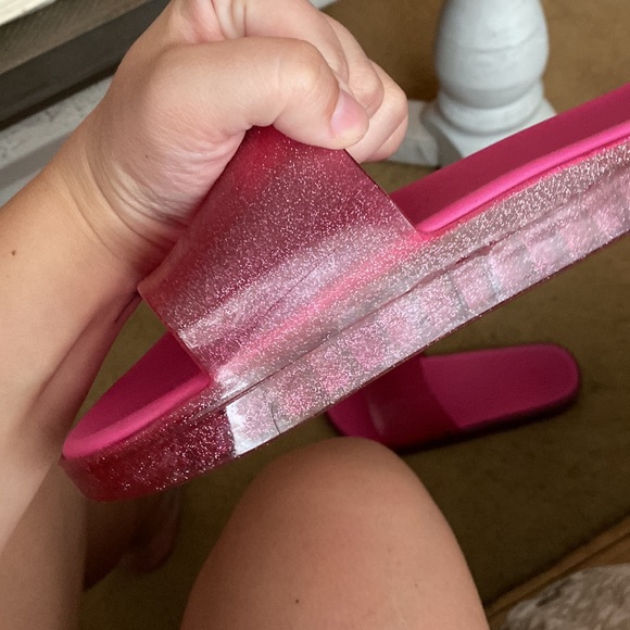 Melissa slides - Picture 11 of 11